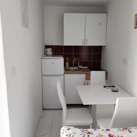 Summertime * בטינה