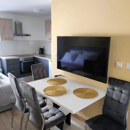 דירה Summertime בטינה