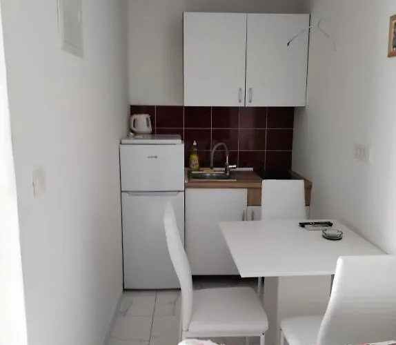 Summertime * Betina (Sibenik-Knin)