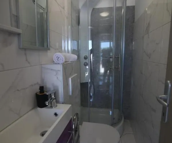 Summertime Betina (Sibenik-Knin)