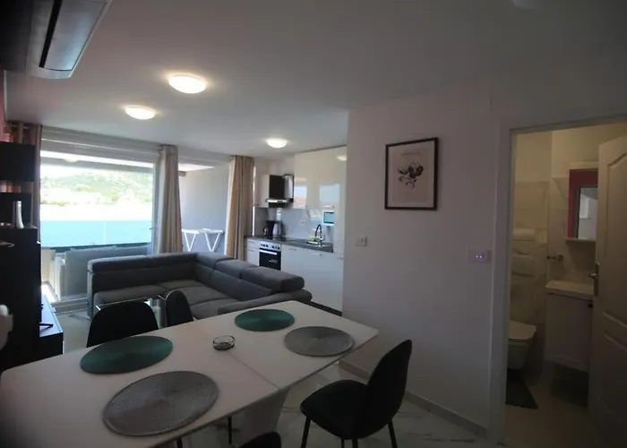 Summertime Betina (Sibenik-Knin)