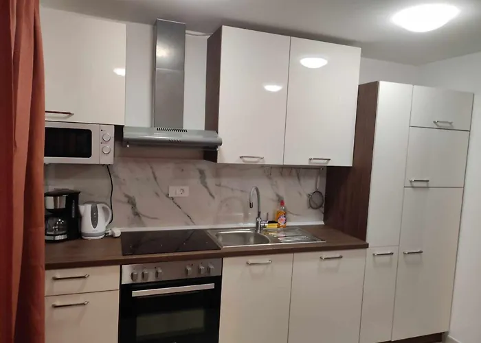 Summertime * Betina (Sibenik-Knin)